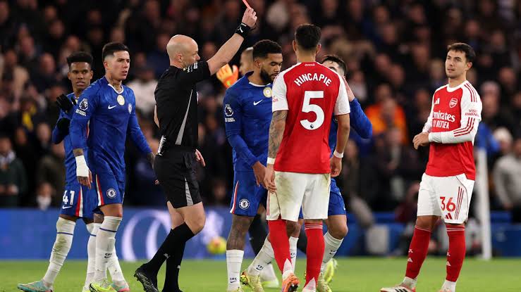 Arsenal Hold Chelsea to 1-1 Draw in Title Clash Despite Caicedo Red Card