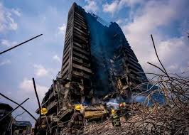 Lagos State Government Commences Controlled Demolition of Structurally Compromised Insurance House